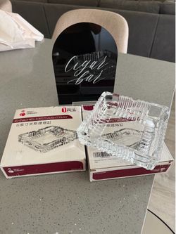Cigar bar sign + ash trays