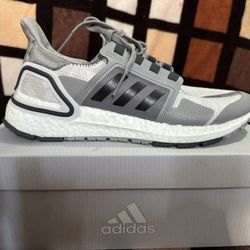 Ultraboost DNA CTY 