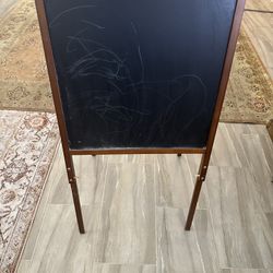 Kids Double Sided Easel 