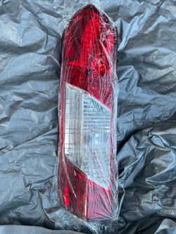 FORD TRANSIT TAIL LIGHT