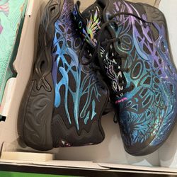 New Shoes price negotiable