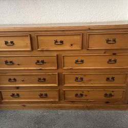 Dresser Solid Wood 9 Drawer