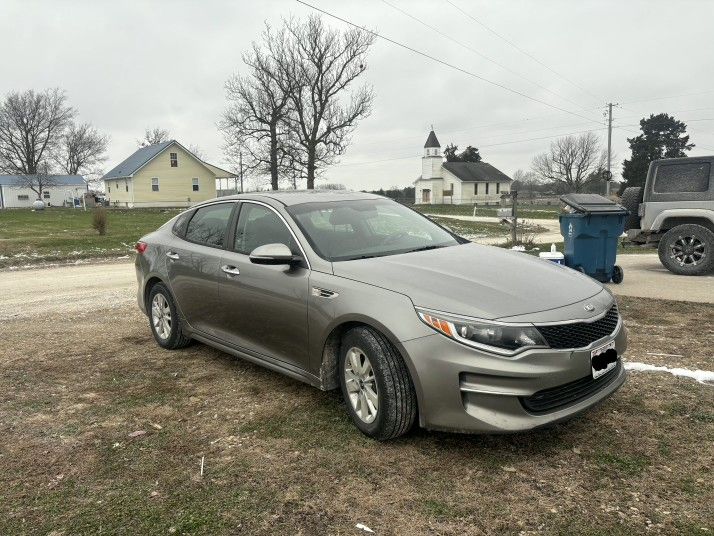 2016 KIA Optima