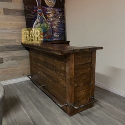 Wood Rustic Bar