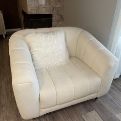 Three Piece Couch Set 