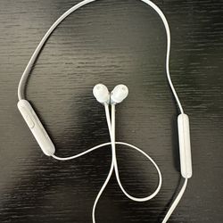 Pre-owned Sony WI-C310 Earphones