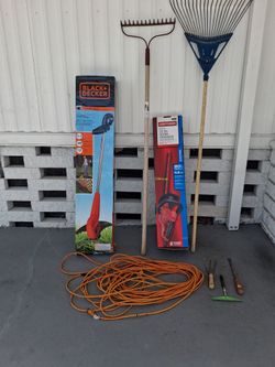 Yard Tool Lot – Trimmers, Rakes & More