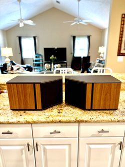💥Two BOSE 4.2 Speakers