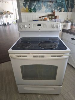 GE Stove