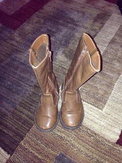Kids Boots size 6