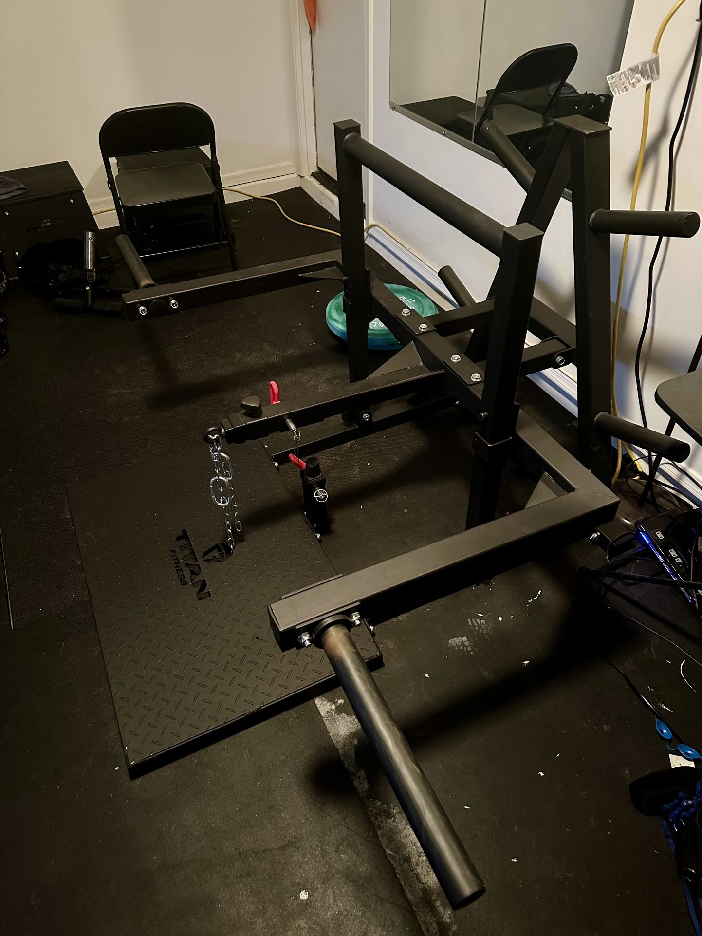Assembled Belt Squat Machine