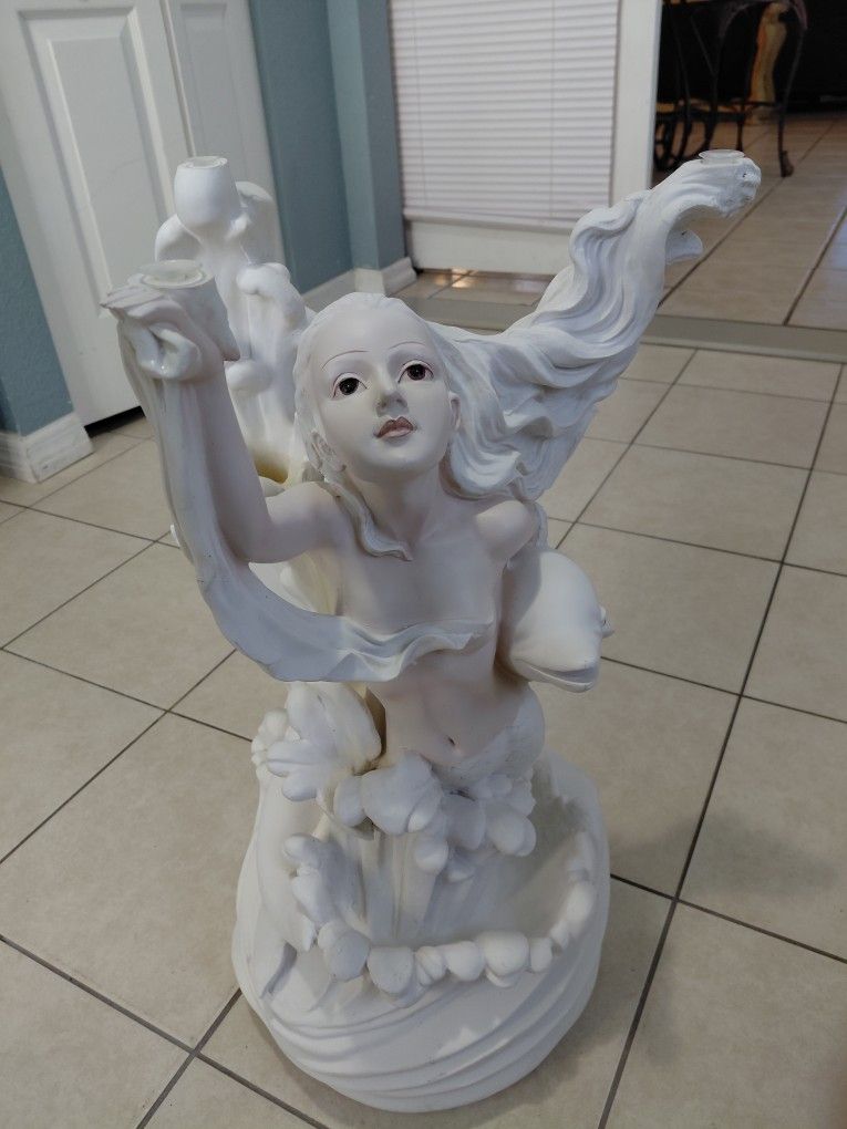 Mermaid fountain