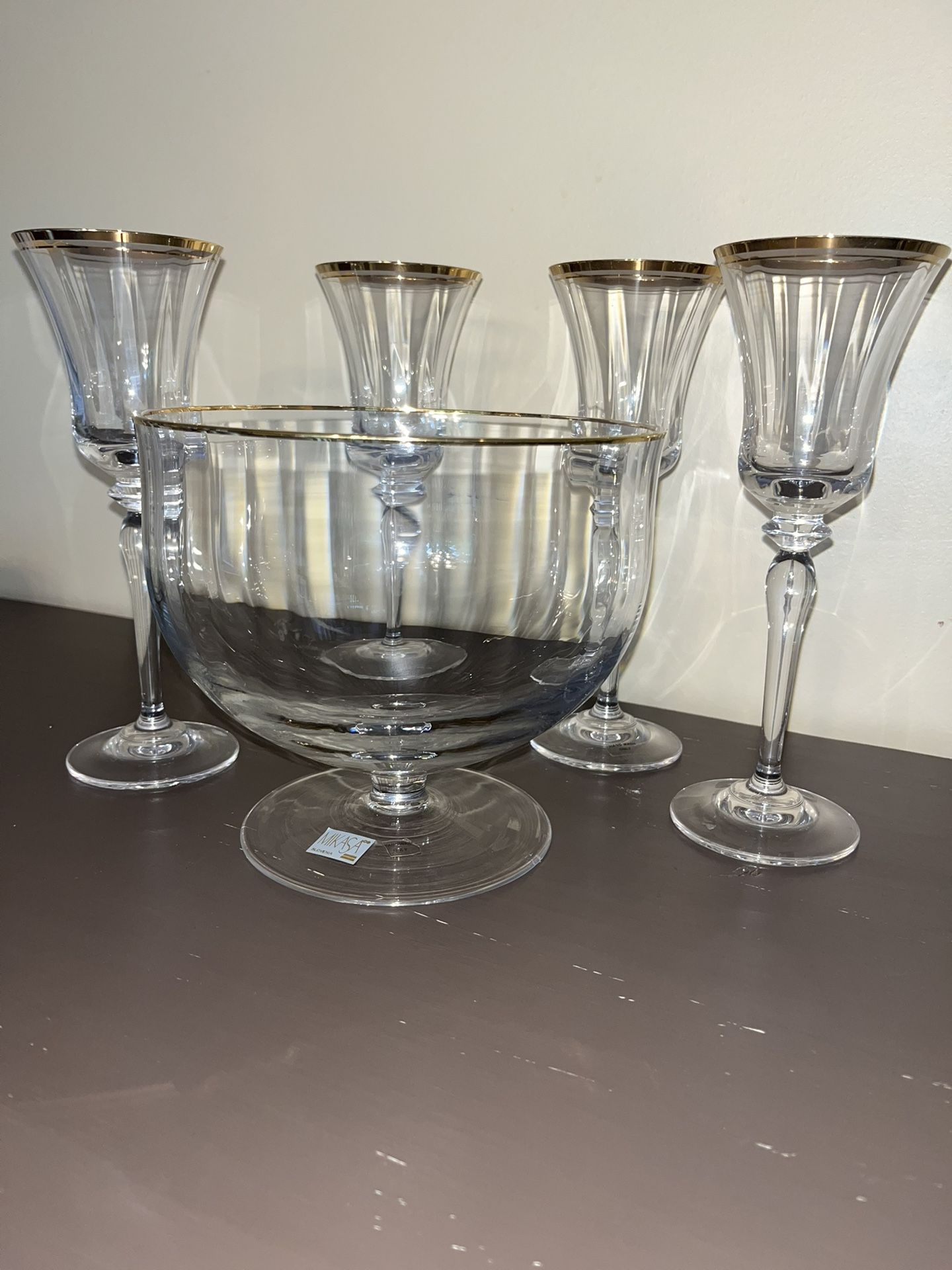 Vintage Mikasa Crystal Bowl & Water/Wine Glasses (Set of 4 – mint condition)