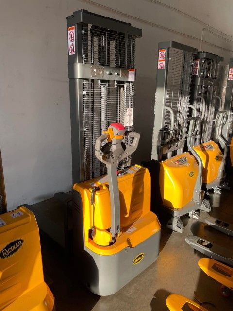 Brand New Full Electric Pallet Stacker Forklift