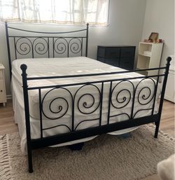 Bed Frame - Queen