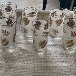 Vintage Mid Century set 8 Libby Gold Leaf frosted Glasses - brand new never used