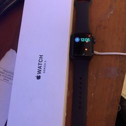 APPLE WATCH SERIES 3 