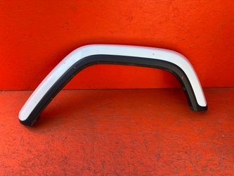 2018 - 2025 JEEP WRANGLER SAHARA REAR LEFT DRIVER WHEEL ARCH FENDER FLARE OEM