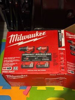 Milwaukee 18 volts compact brushless combo