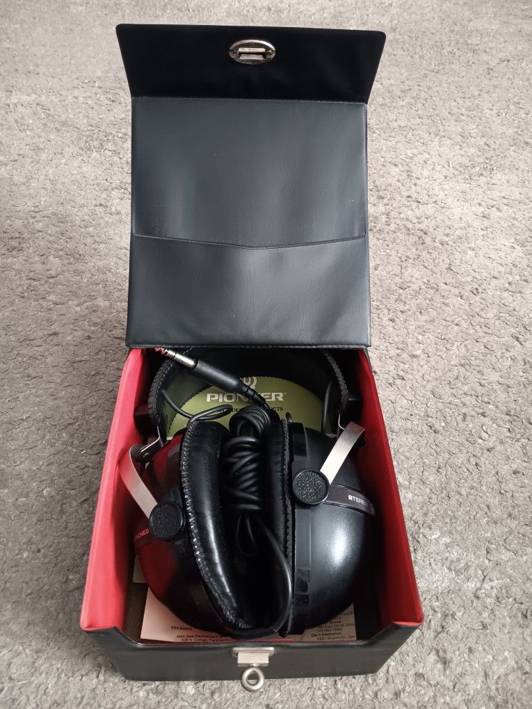 Vintage 70s PIONEER SE 205 Hi Fi Headphones Set Made in Japan/ in