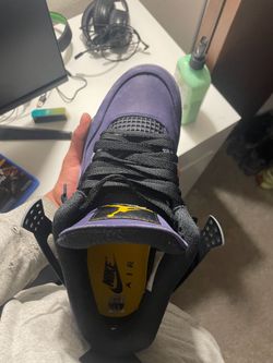 Jordan 4s