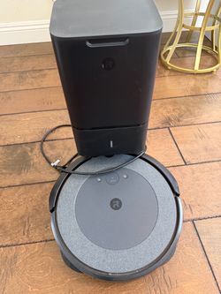 Roomba vacuum