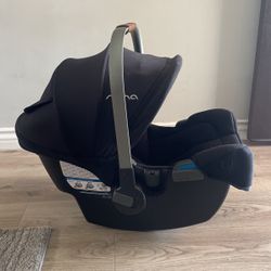 Nuna Pipa Car Seat
