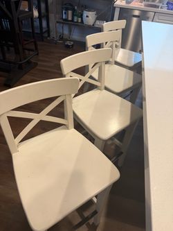 FARMHOUSE COUNTER HEIGHT STOOLS