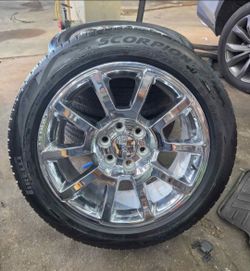 GMC Denali OEM 20" rims Pirelli Run flat tires