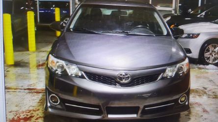 2014 Toyota Camry SE Sport 4dr Sedan