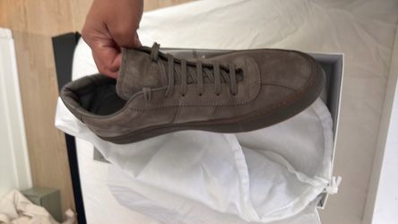 Common projects tennis clay size 10.5/44 men