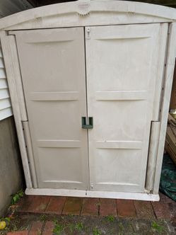 Suncast Outdoor shed
