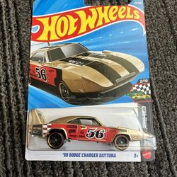 Hot Wheels ’69 Dodge Charger Daytona – Brand New | Starting Grid