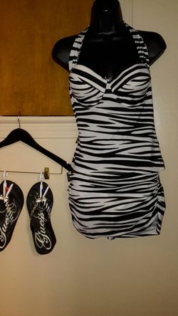 Victorias secret tankini & guess wedges
