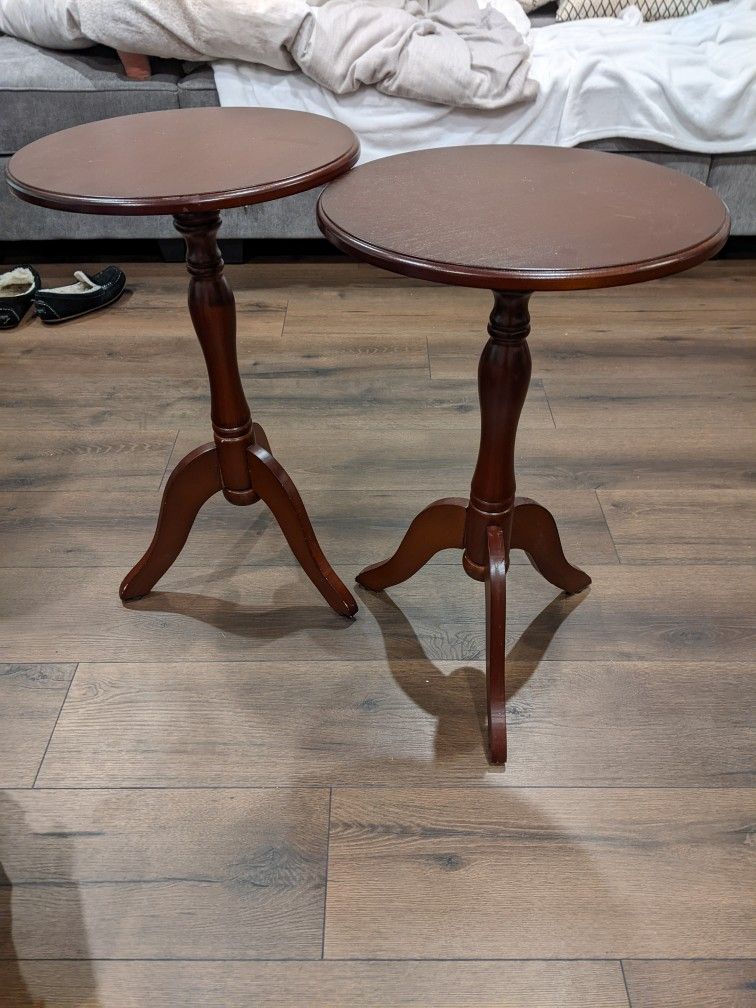 End tables 