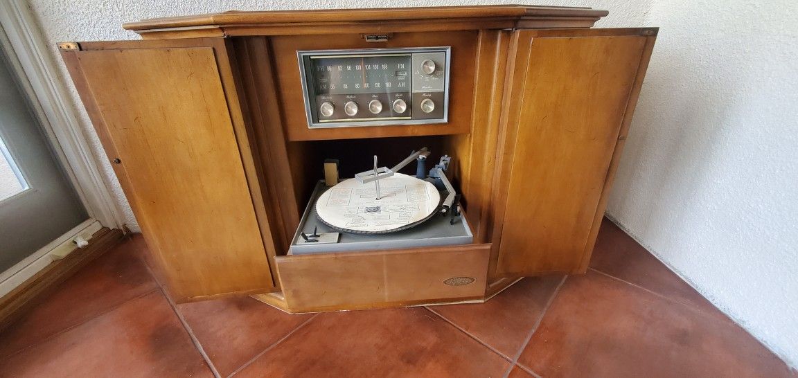 Sears Silverton Amplifier