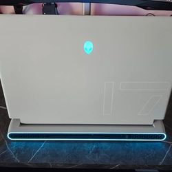 Alienware X17 R2 i9 Gaming Laptop 