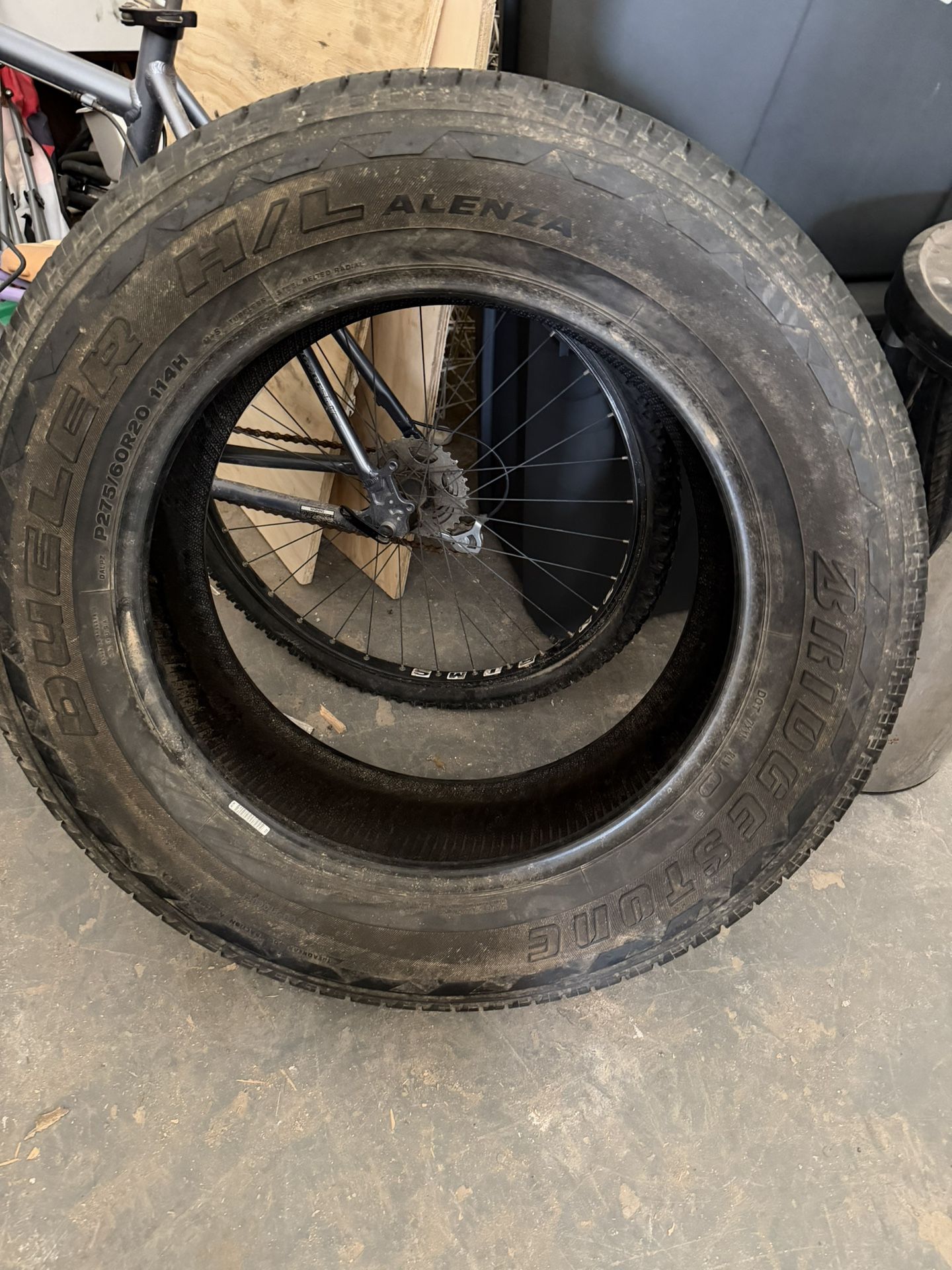 One Tire Bridgestone Dueler for Sale in Tucson, AZ - OfferUp