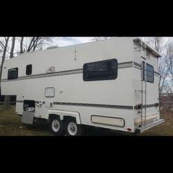 New Horizons 5th Wheel