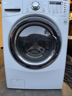 Lg Front Load Washer dryer all in one