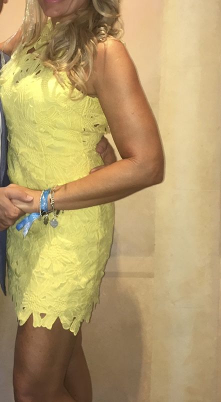 Yellow Dress 