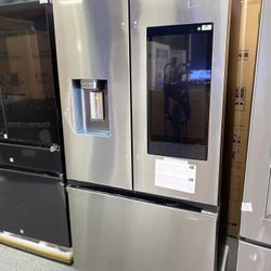 Samsung 30 Cu.ft Refrigerator With Family Hub Stainless Steel