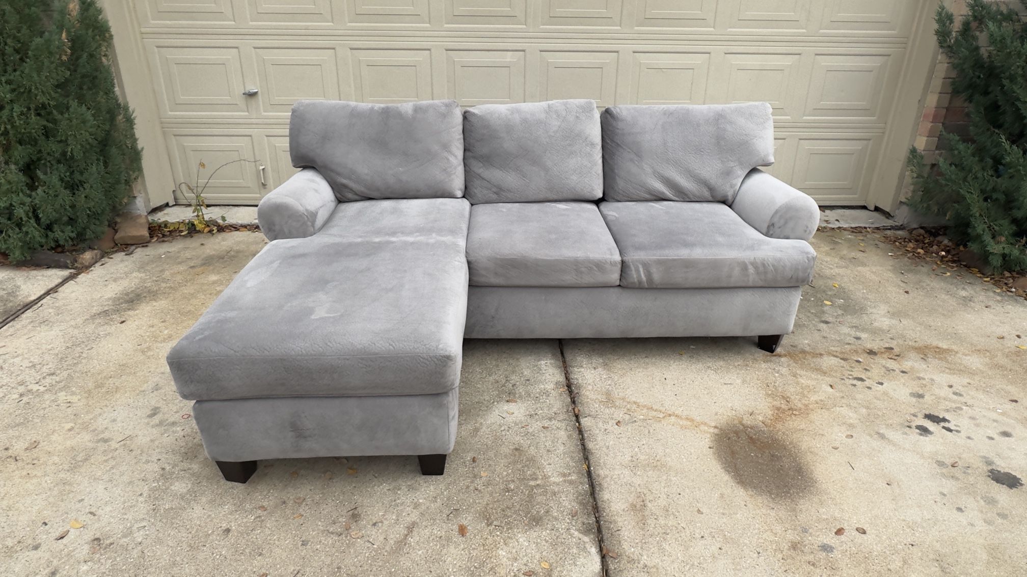 Couch with Chaise Free Delivery 