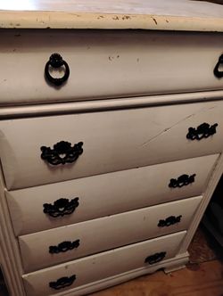 Dresser