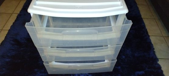 Portable Dresser