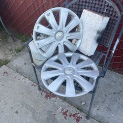 Scion XA, XB Hub Caps Wheel Covers free… 