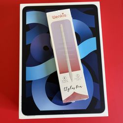 Apple iPad Air 4th Generation 64GB with Box, Pencil, keyboard case  like new 