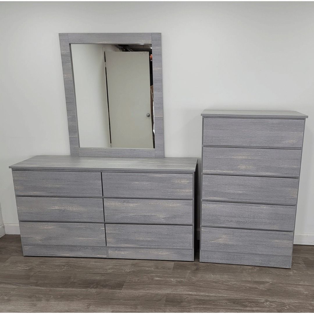 Dresser Whit Mirror And Chest - Cómoda Con Espejo Y Gavetero