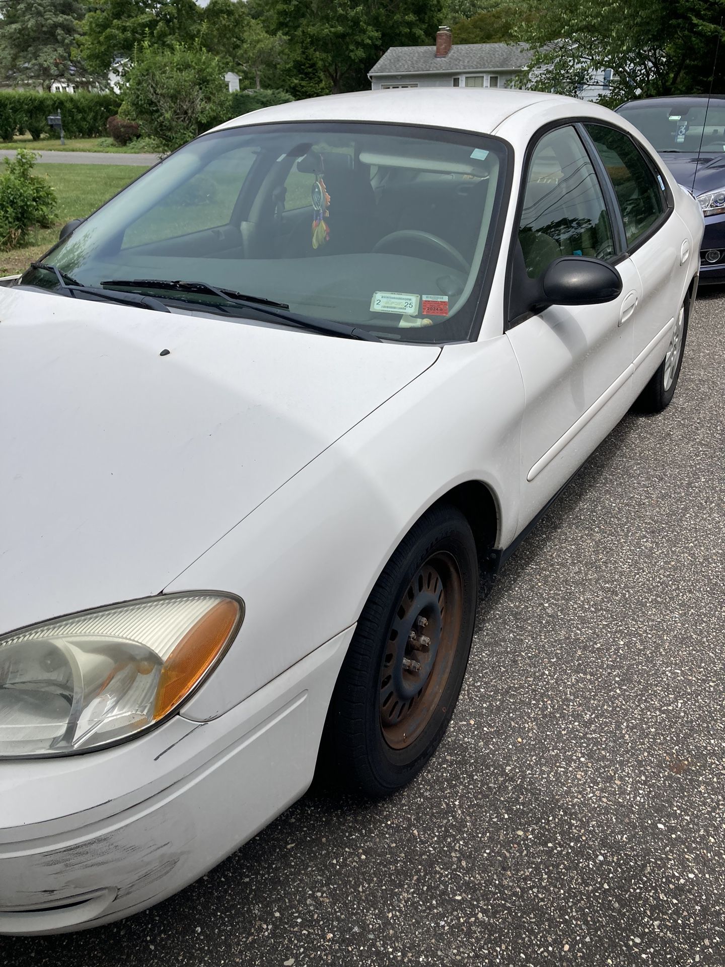 2006 Ford Taurus
