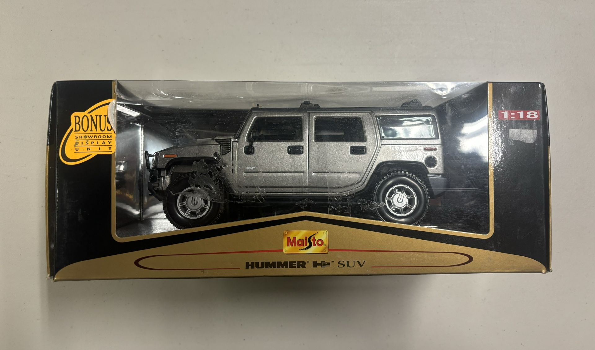 Maisto Premiere Edition Hummer H2 SUV 1/18 Silver/Gray